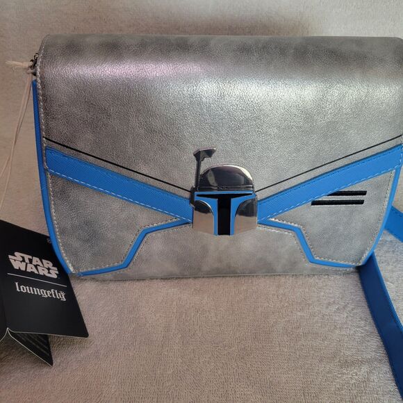 Loungefly Star Wars Cross Body Bag Purse Jango Fett Chain Strap Silver Blue NWT - Picture 2 of 9